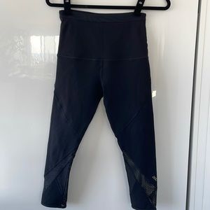 Black Lorna Jane, 19” inseam, high waist leggings